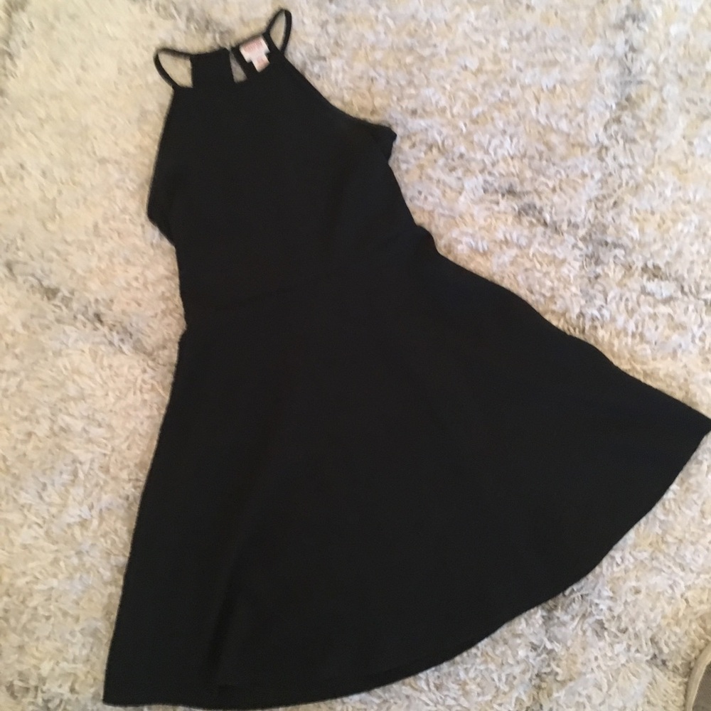 Adorable black patterned skater dress